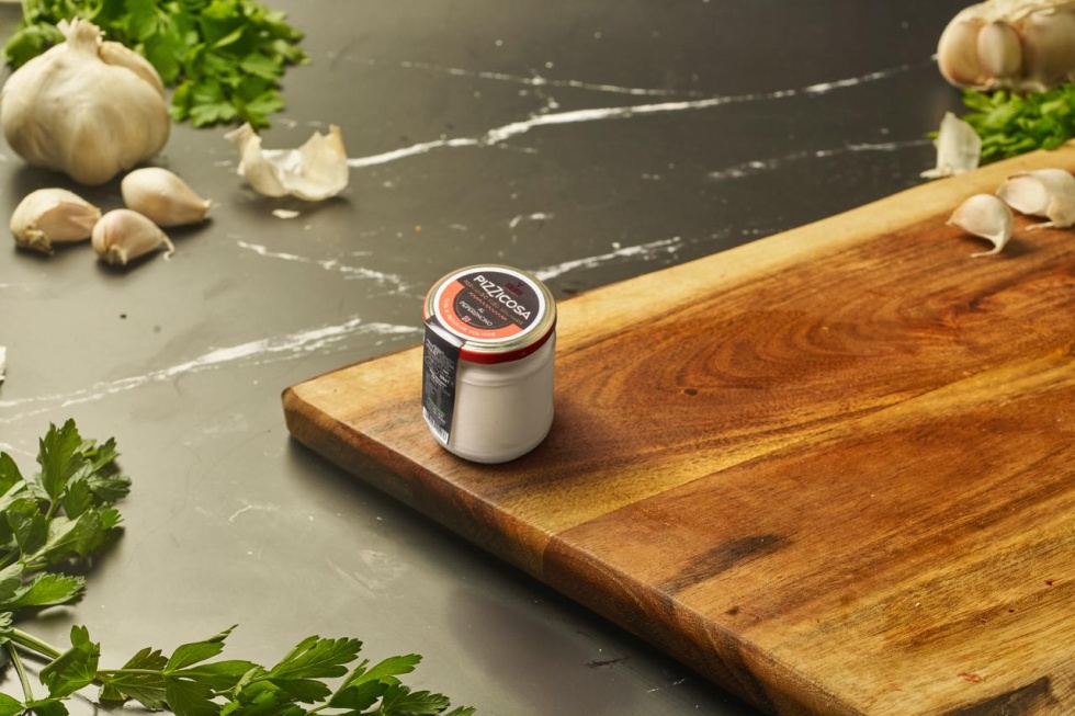 Crema al peperoncino Sibiriu Petza Bella.jpeg